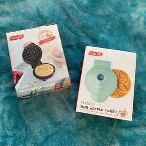 Dash Spring Mini Waffle Makers EUC